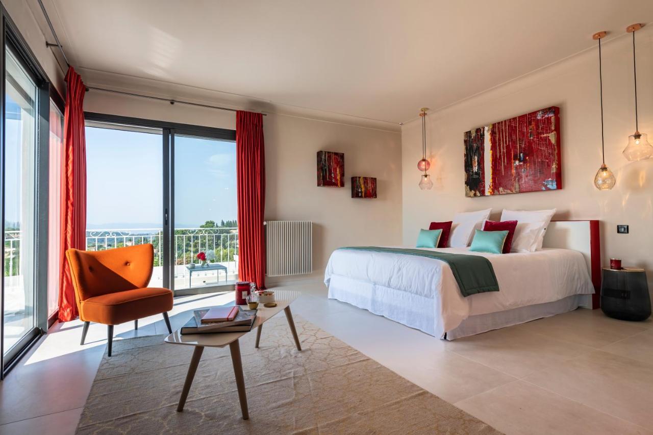 Terre De Reve Bed and Breakfast Le Rouret Εξωτερικό φωτογραφία