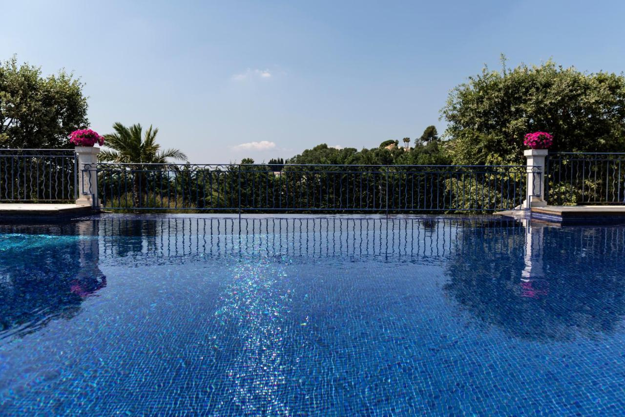 Terre De Reve Bed and Breakfast Le Rouret Εξωτερικό φωτογραφία